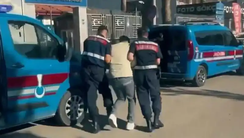 10 İlde Gerçekleşen Suç Örgütü Operasyonu: 74 Gözaltı