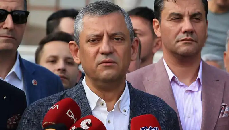Özgür Özel: “Bu Bayram Bize Bayram Gibi Gelmedi” İfadeleri Neden Tartışma Yarattı