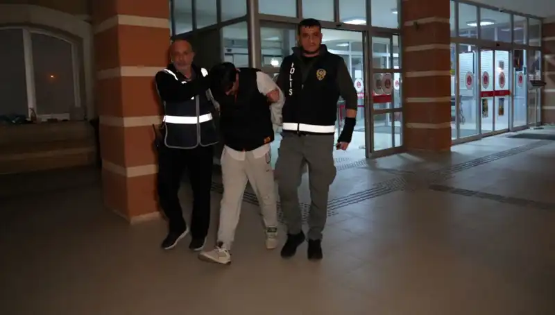 Korkunç Cinayet: Hamile Eşini Öldürüp 10 Gün Boyunca Cesediyle Yaşadı