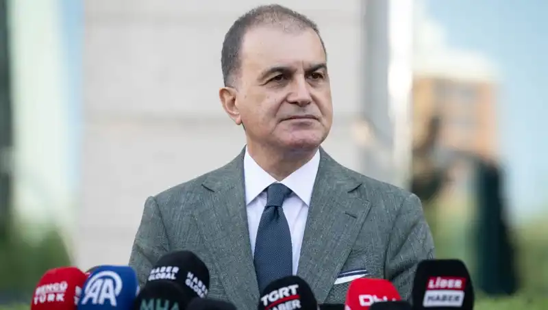 Ömer Çelik'ten Sert Tepki: Meşru Demokratik Alanı Hedef Alan Açıklamalara İzin Verilemez!