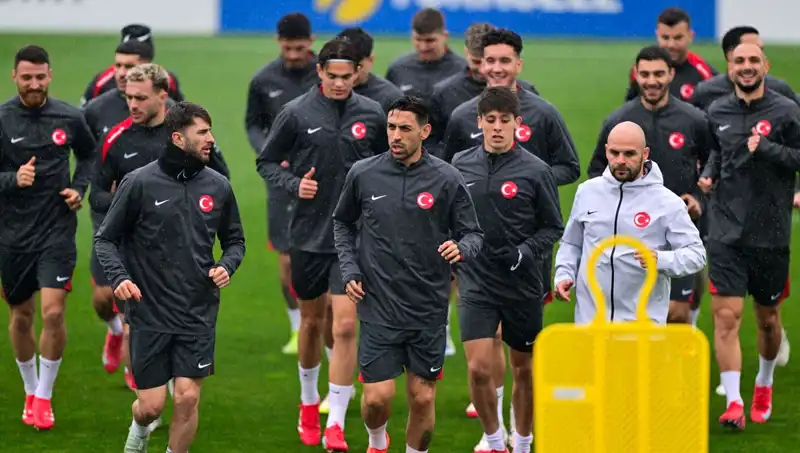 Milli Takımda İlk Gün: İki Futbolcunun Yokluğu Dikkat Çekiyor