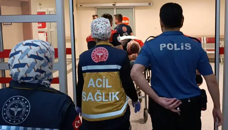 Bugün Şehir Merkezinde Kazaya Karışan Polis Araçları İki Yaralıyla Sonuçlandı