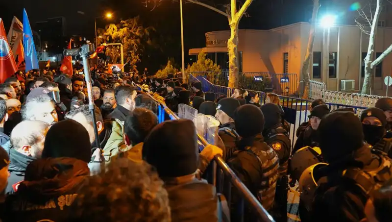 İmamoğlu Protestolarında Son Durum: Yaralılar ve Gözaltılar Neler?